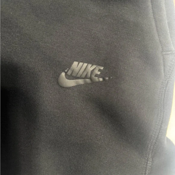 Nike Tech Jogger Pants - Picture 5 of 5